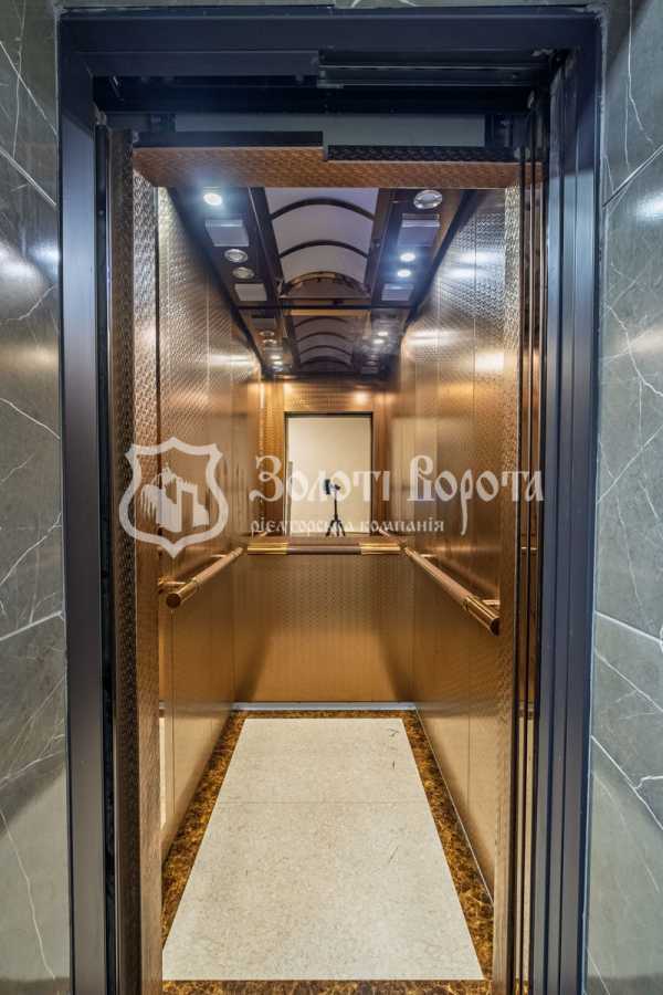 Продажа 2-комнатной квартиры 100 м², Андрия Кизила ул., Верхогляда, 14а