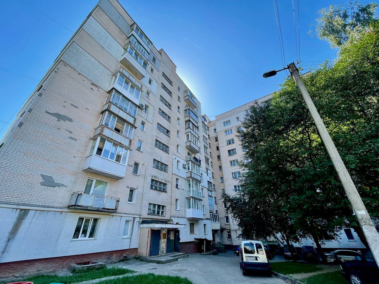 Продажа 1-комнатной квартиры 38.4 м², Максима Зализняка ул., 14/2