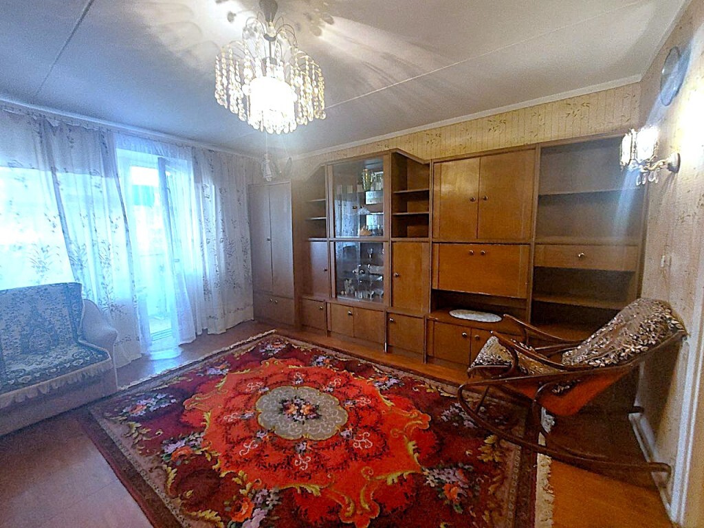 Оренда 3-кімнатної квартири 77 м², Сегедская вул., 1