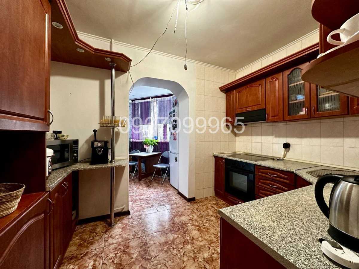 Продаж 3-кімнатної квартири 84 м², Ревуцького вул., 36/2