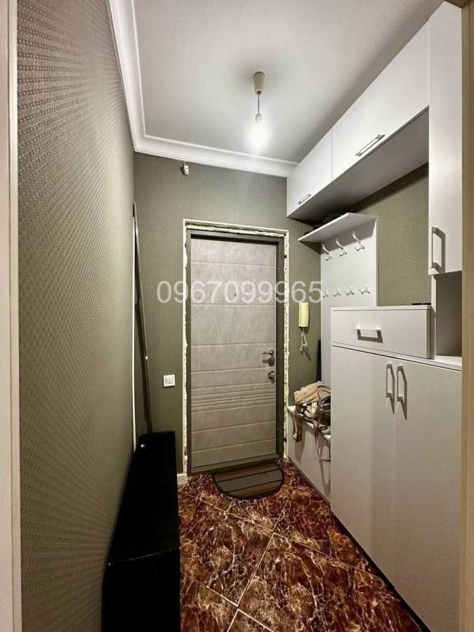 Продаж 3-кімнатної квартири 84 м², Ревуцького вул., 36/2