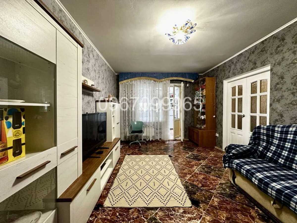 Продаж 3-кімнатної квартири 84 м², Ревуцького вул., 36/2
