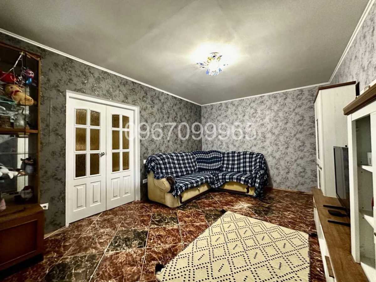 Продаж 3-кімнатної квартири 84 м², Ревуцького вул., 36/2