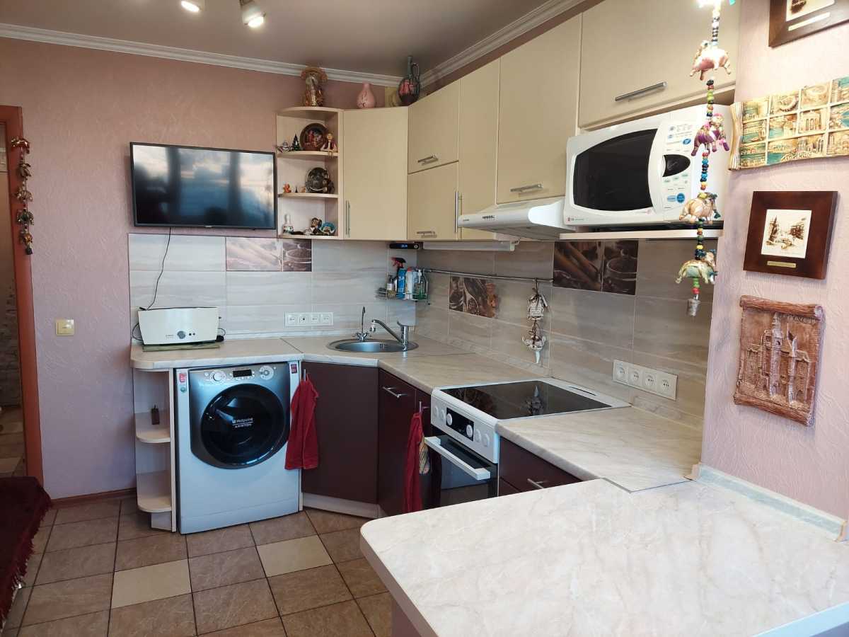 Оренда 1-кімнатної квартири 35 м², Свободи просп., 30