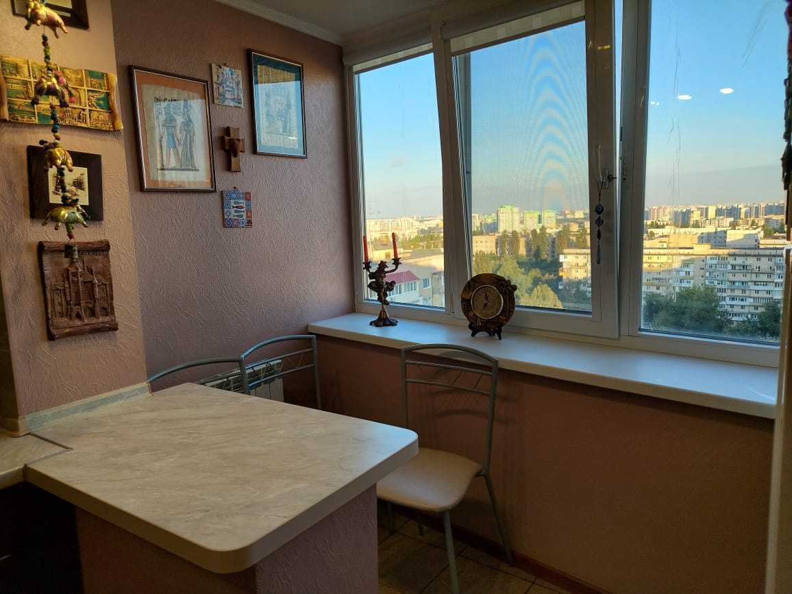 Оренда 1-кімнатної квартири 35 м², Свободи просп., 30