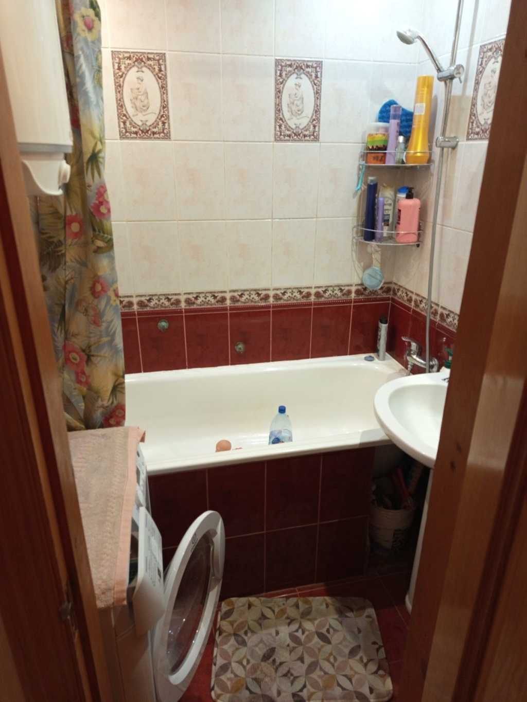 Продажа 2-комнатной квартиры 52 м², Семьи Сосниных ул.