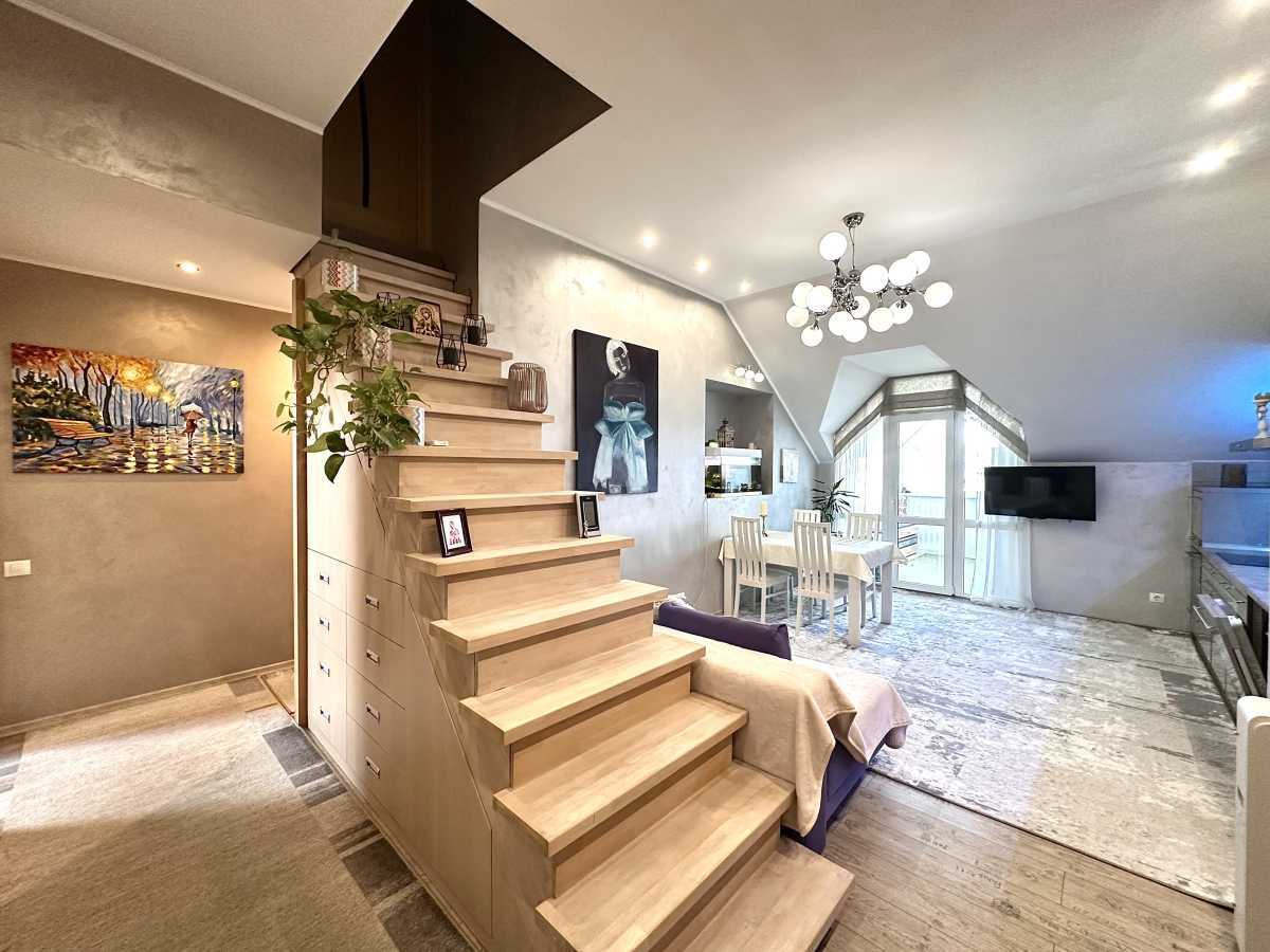 Продажа 3-комнатной квартиры 103 м², Борщаговская ул., 30А