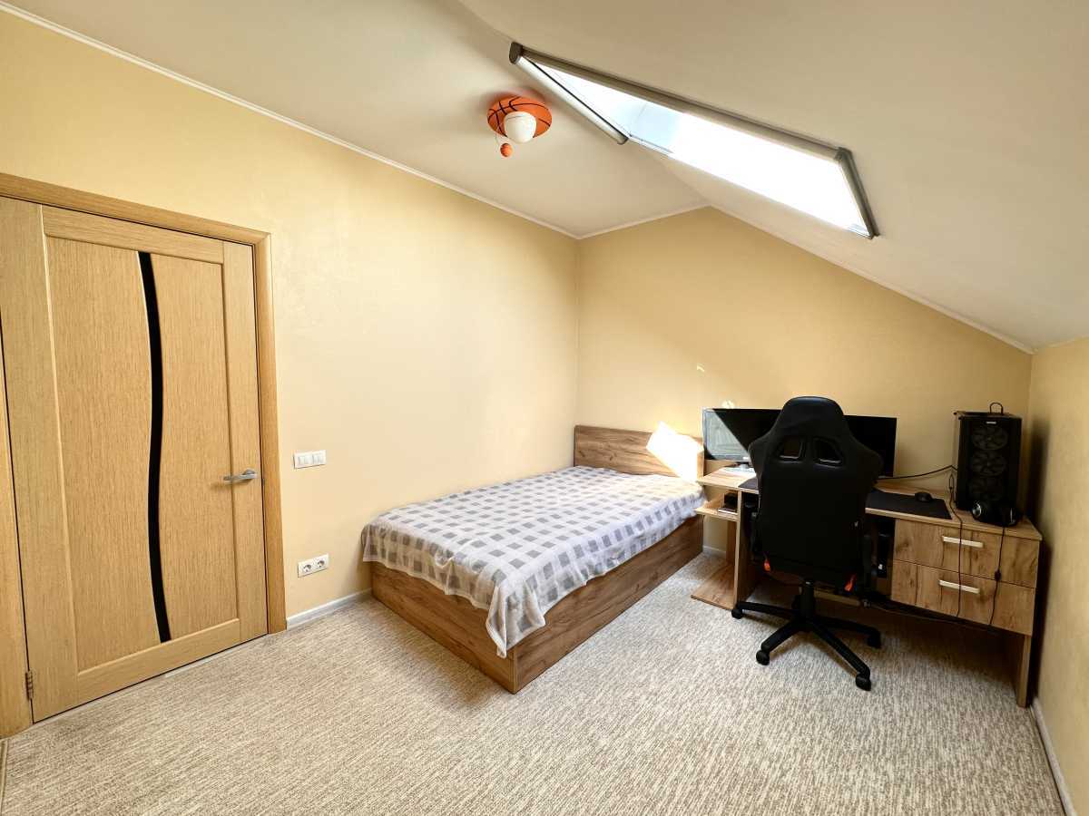 Продажа 3-комнатной квартиры 103 м², Борщаговская ул., 30А