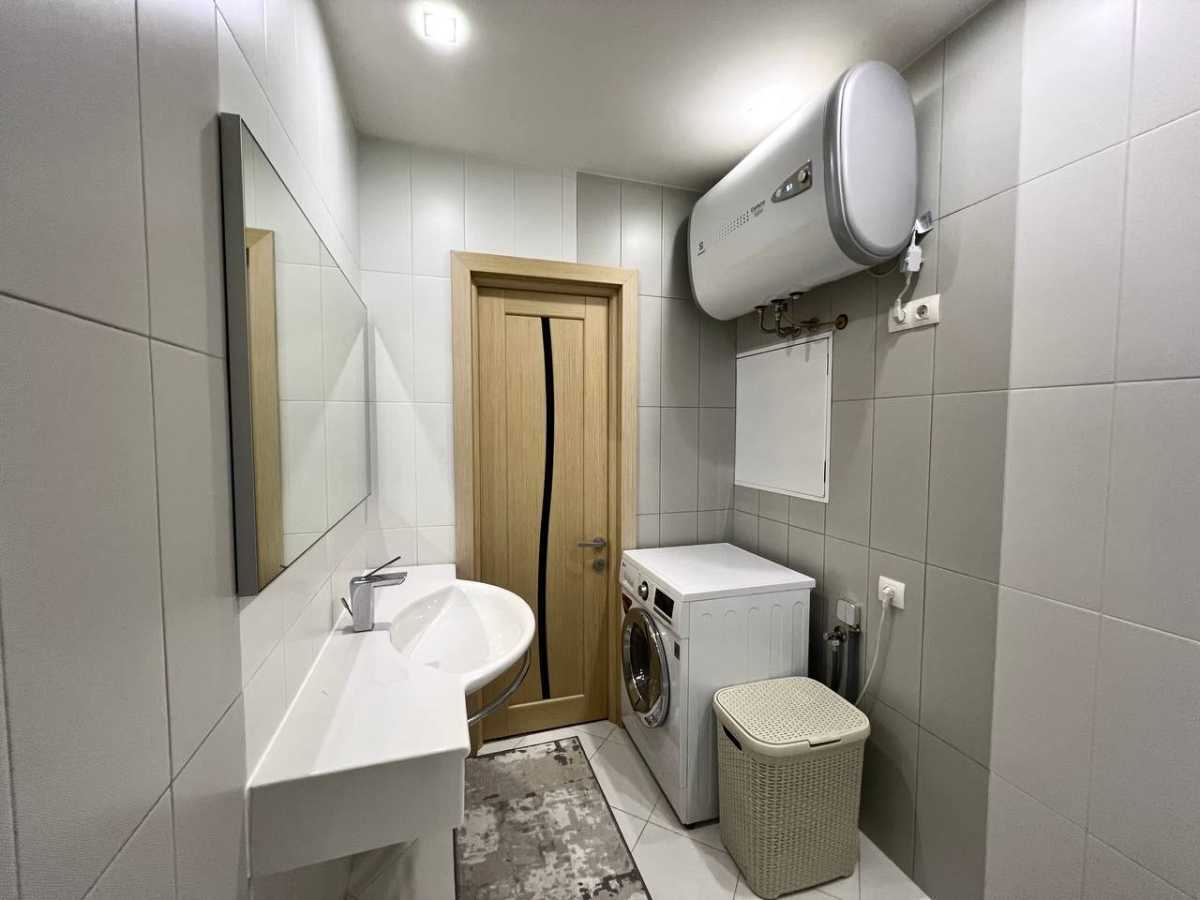 Продажа 3-комнатной квартиры 103 м², Борщаговская ул., 30А