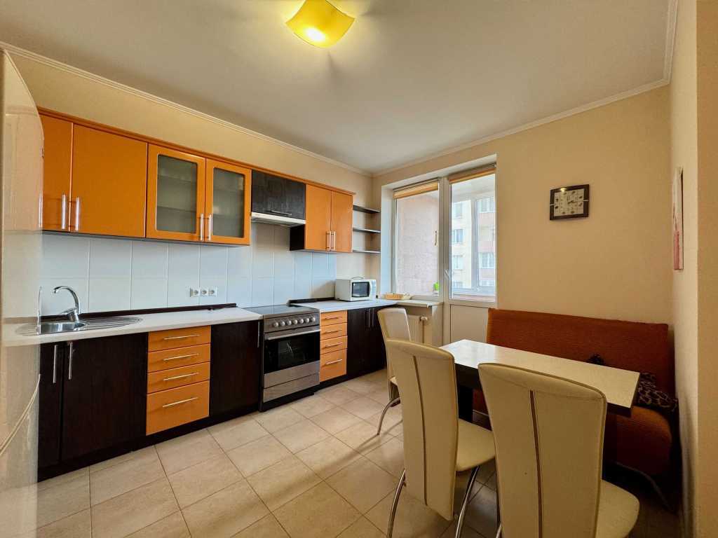Продажа 1-комнатной квартиры 53 м², Олевская ул., 5