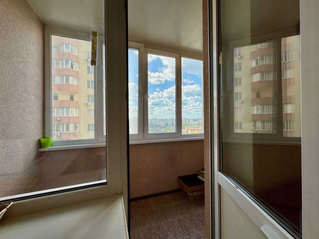 Продажа 1-комнатной квартиры 53 м², Олевская ул., 5
