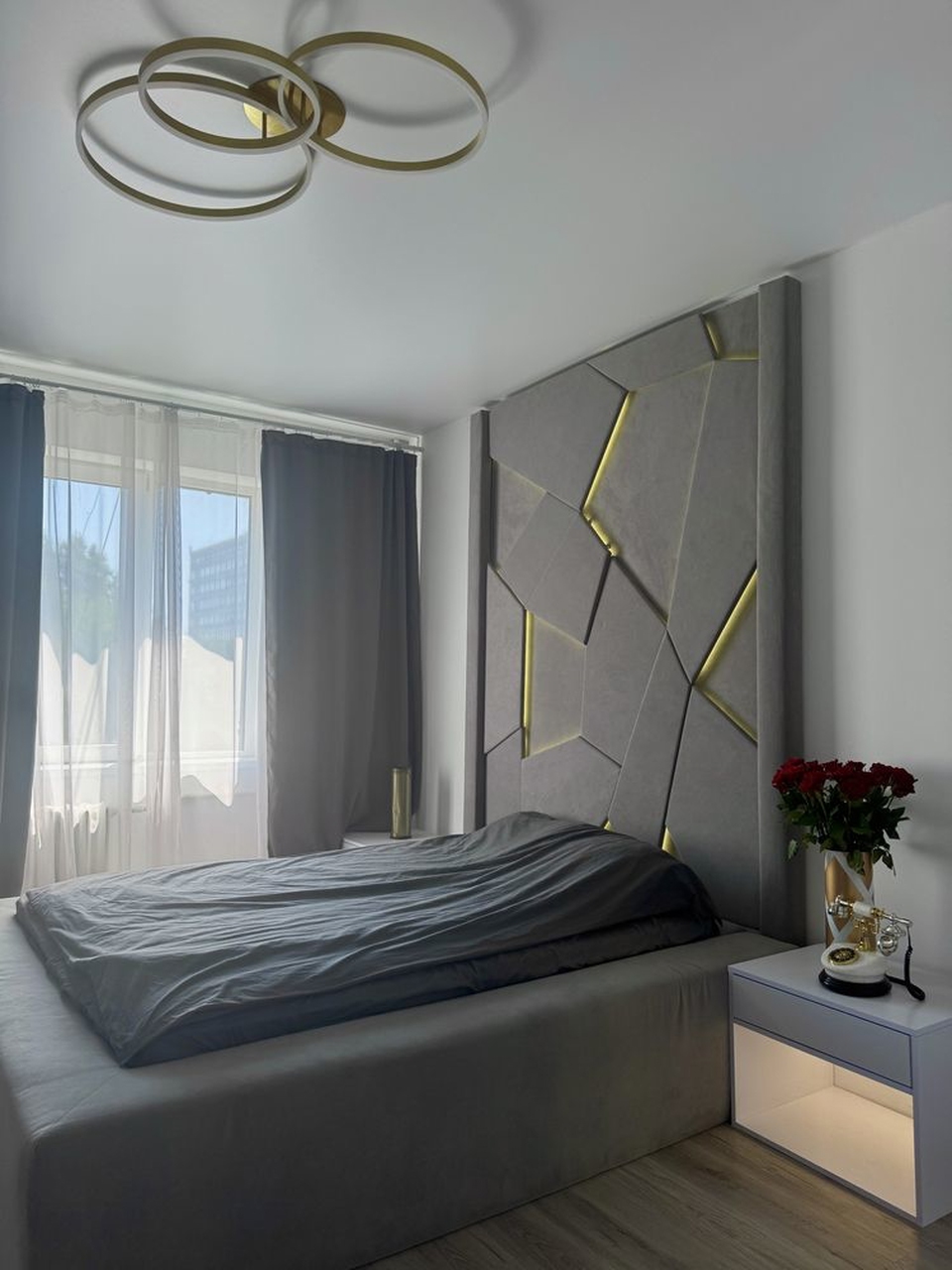 Продажа 3-комнатной квартиры 68 м², Новоселовская ул.