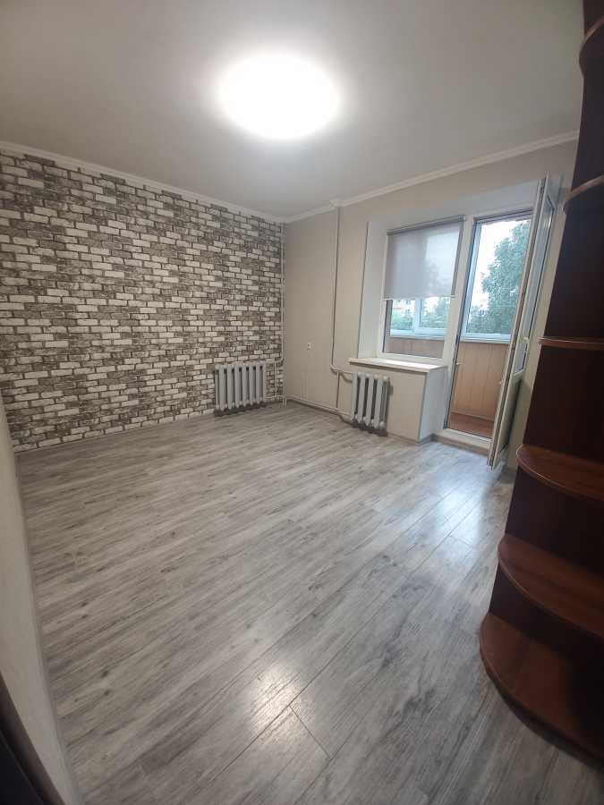 Продажа 3-комнатной квартиры 67.1 м², Грушевского ул., 13