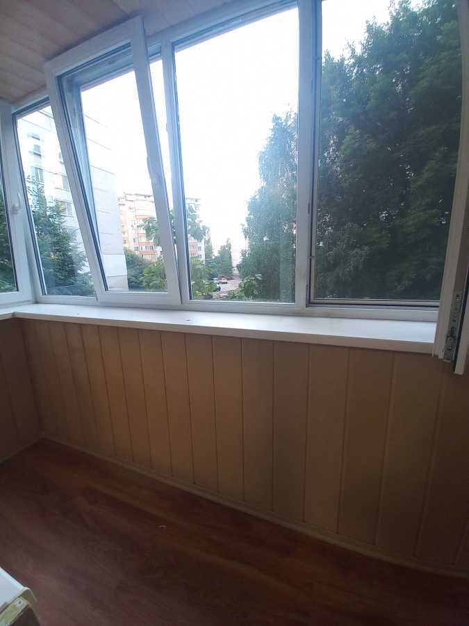 Продажа 3-комнатной квартиры 67.1 м², Грушевского ул., 13