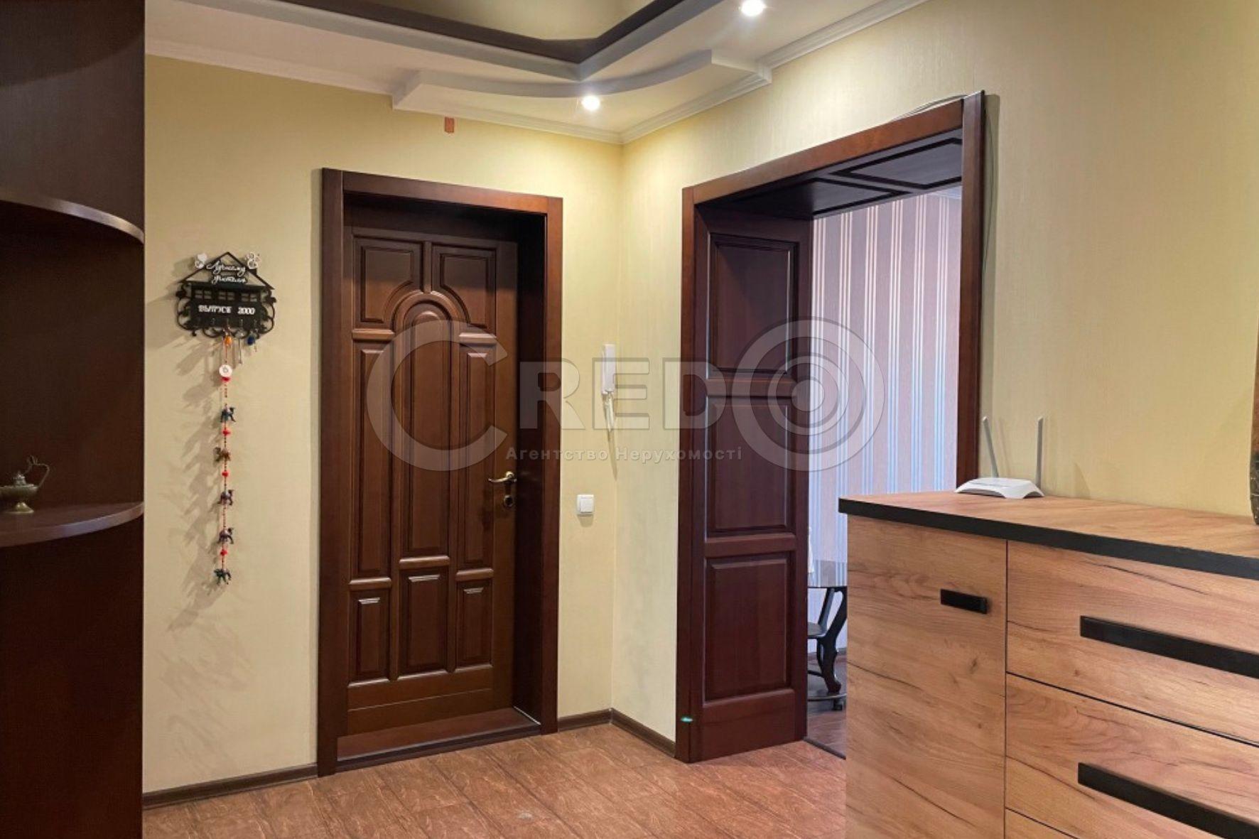 Продажа 3-комнатной квартиры 76.2 м², Виталия Матусевича ул.