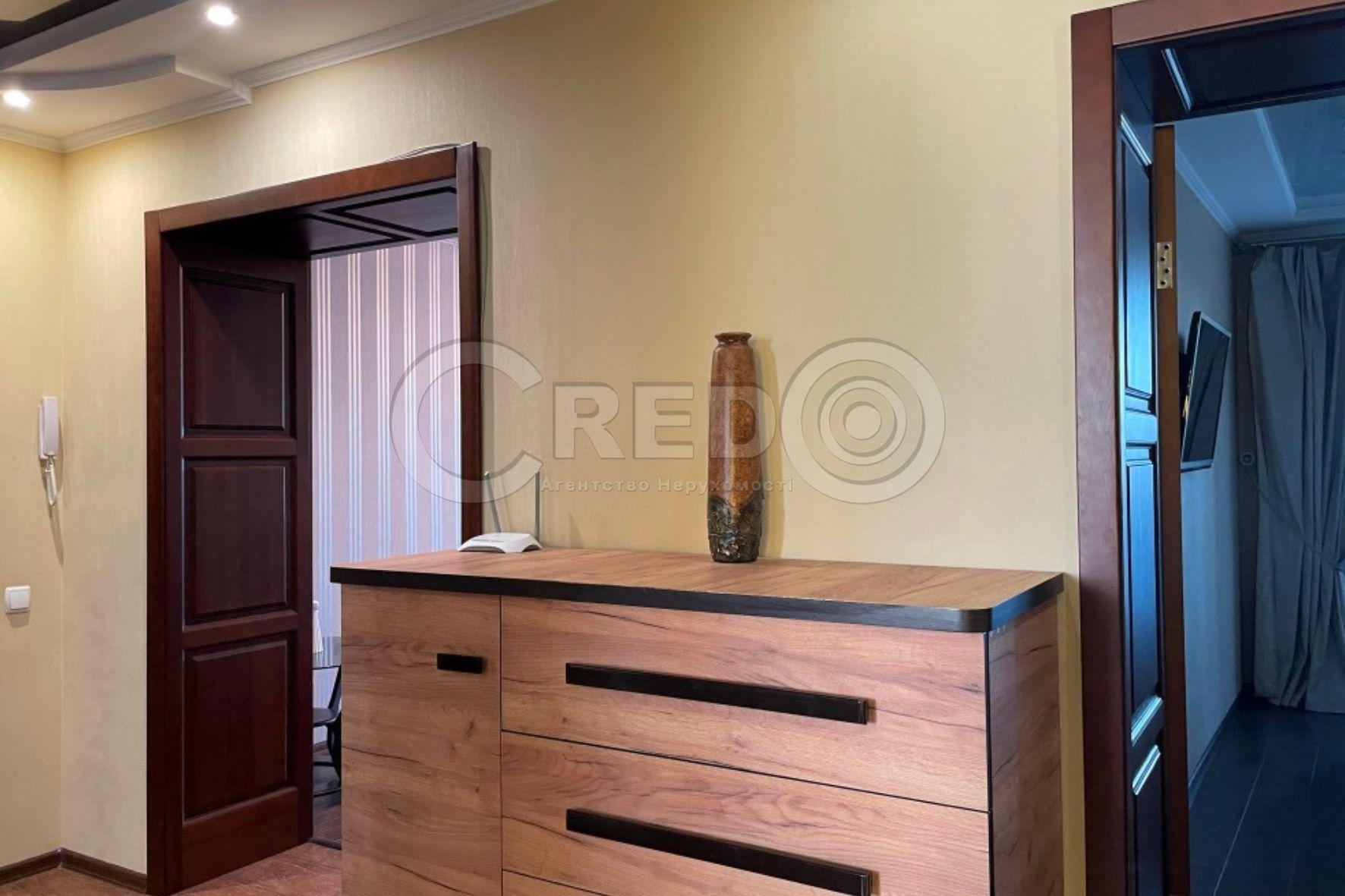 Продажа 3-комнатной квартиры 76.2 м², Виталия Матусевича ул.