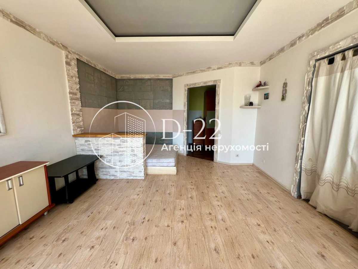 Продажа 3-комнатной квартиры 108 м², Симоненко ул., 4
