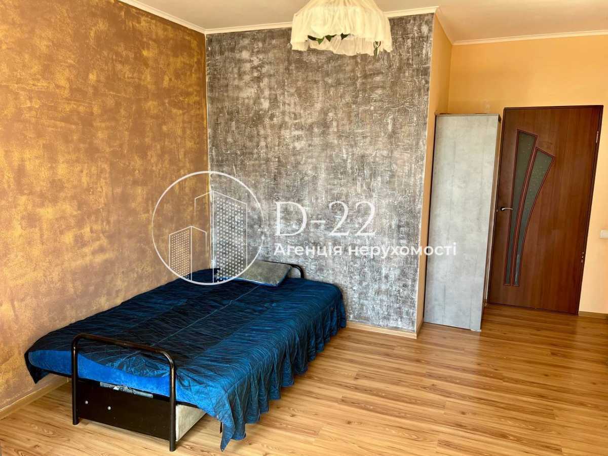 Продажа 3-комнатной квартиры 108 м², Симоненко ул., 4