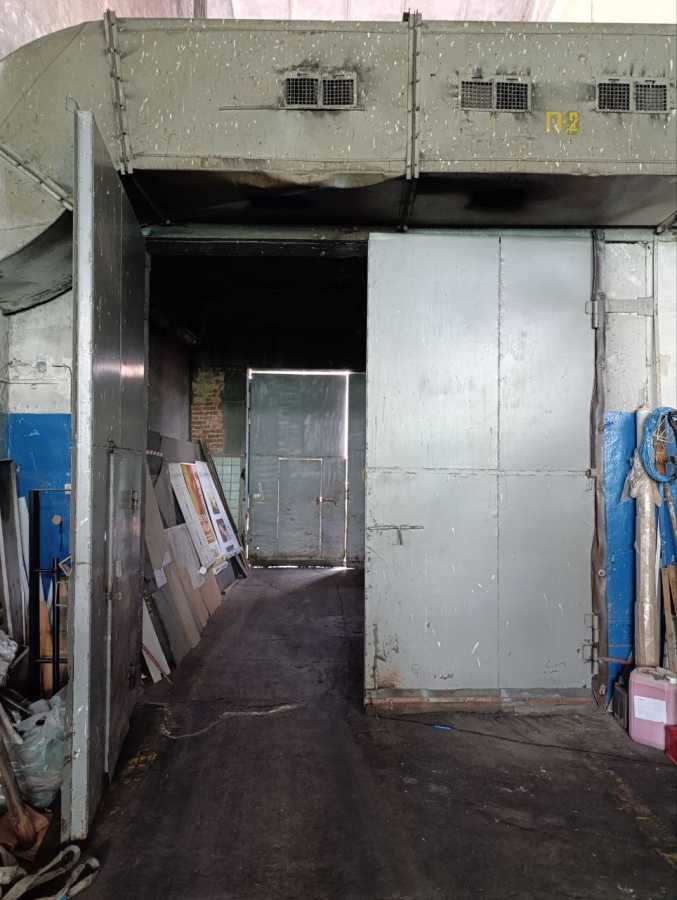 Аренда помещения свободного назначения 970 м², Заводская ул., 1