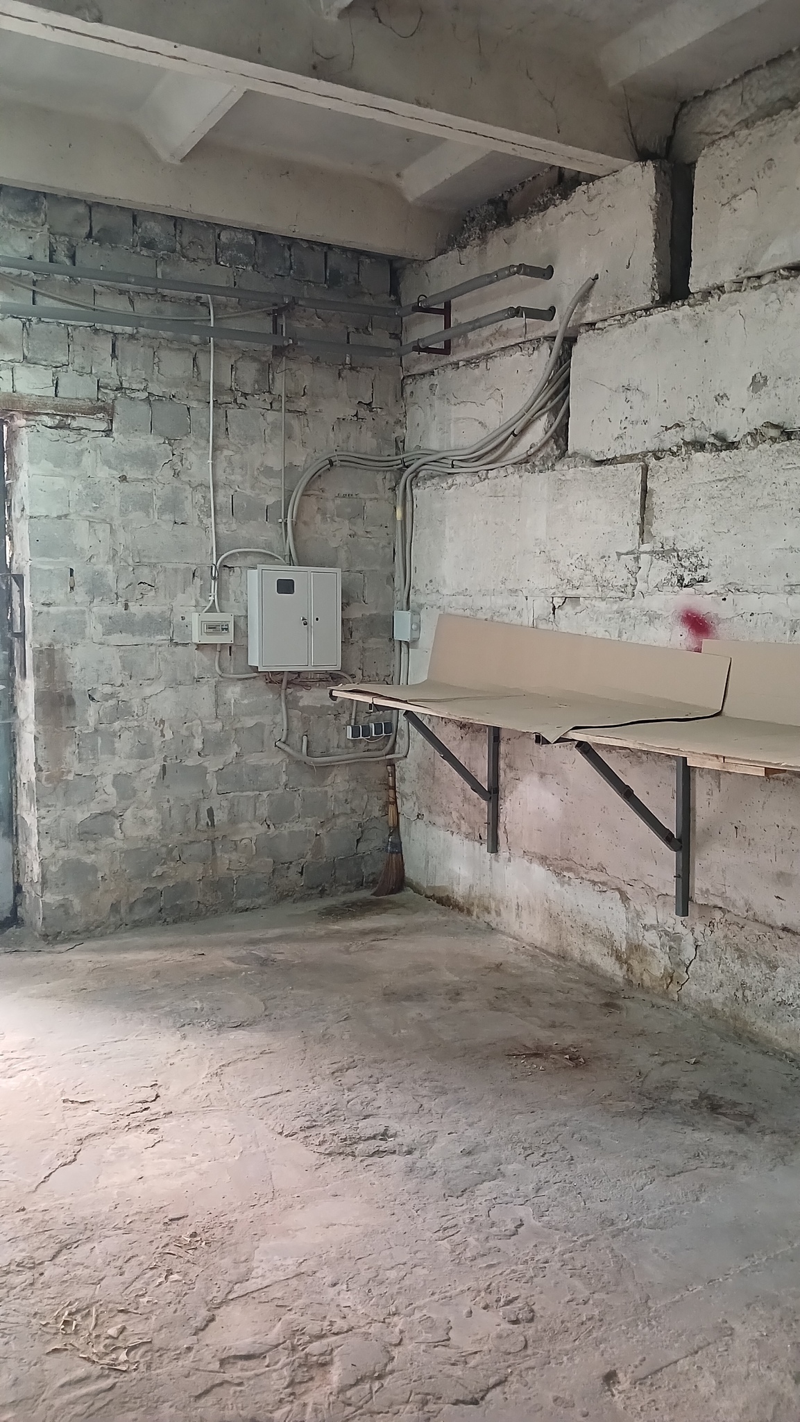 Аренда склада 32.9 м², Глубочицкая ул., 17В