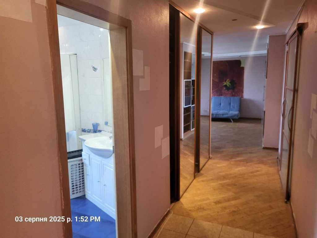 Продажа 3-комнатной квартиры 87.6 м², Симона Петлюры ул., 23