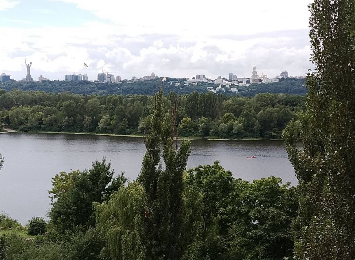 Оренда 2-кімнатної квартири 56 м², Русанівський бул., 2/8