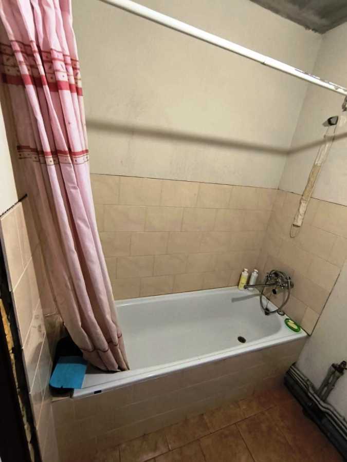 Продажа 2-комнатной квартиры 56.6 м², Паркова, 8
