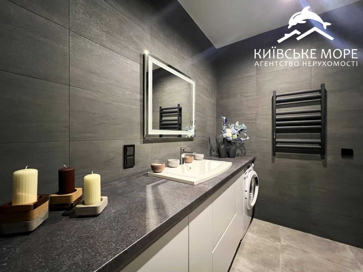 Продажа 2-комнатной квартиры 58 м², Никольско-Слободская ул., 10
