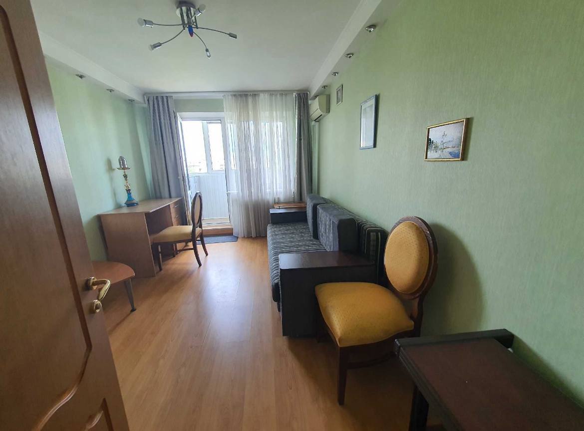 Оренда 3-кімнатної квартири 60 м², Андрія Малишко вул., 9
