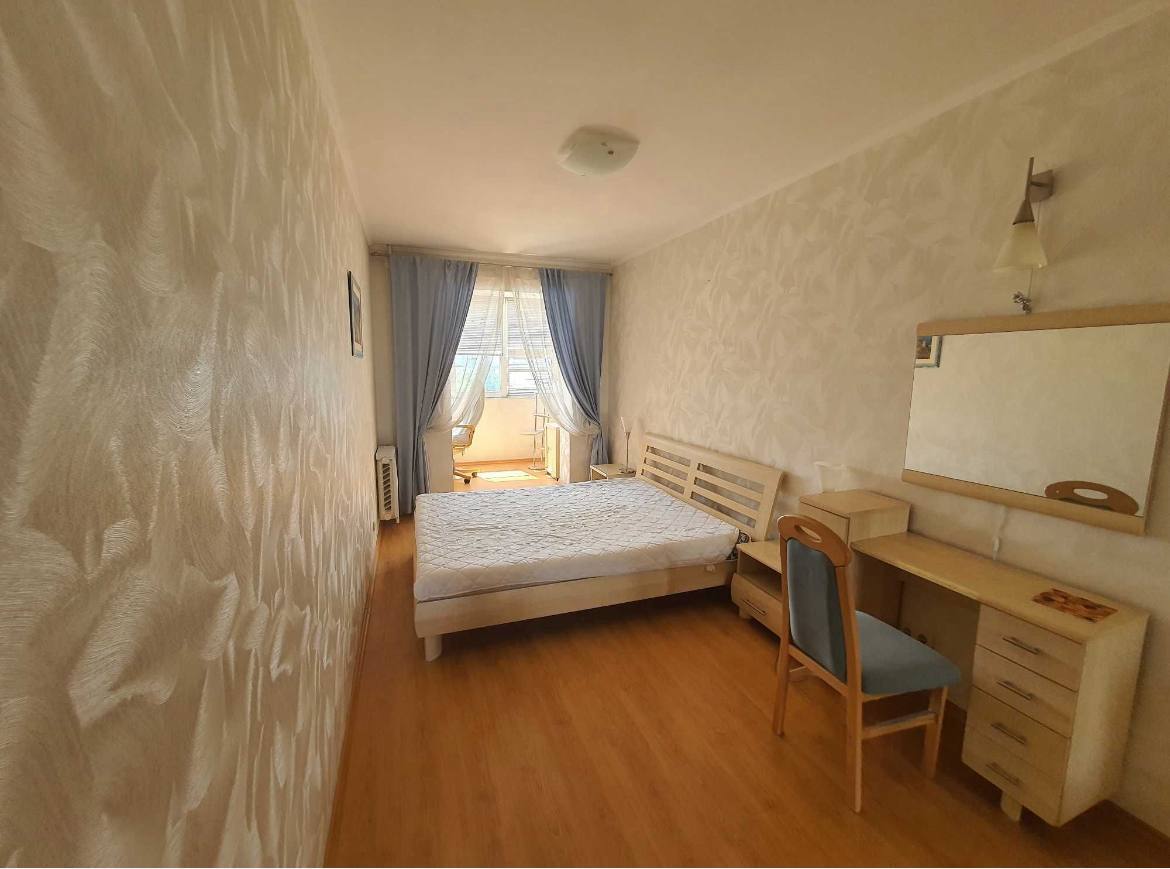 Оренда 3-кімнатної квартири 60 м², Андрія Малишко вул., 9
