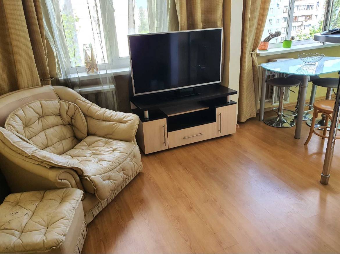 Оренда 3-кімнатної квартири 60 м², Андрія Малишко вул., 9