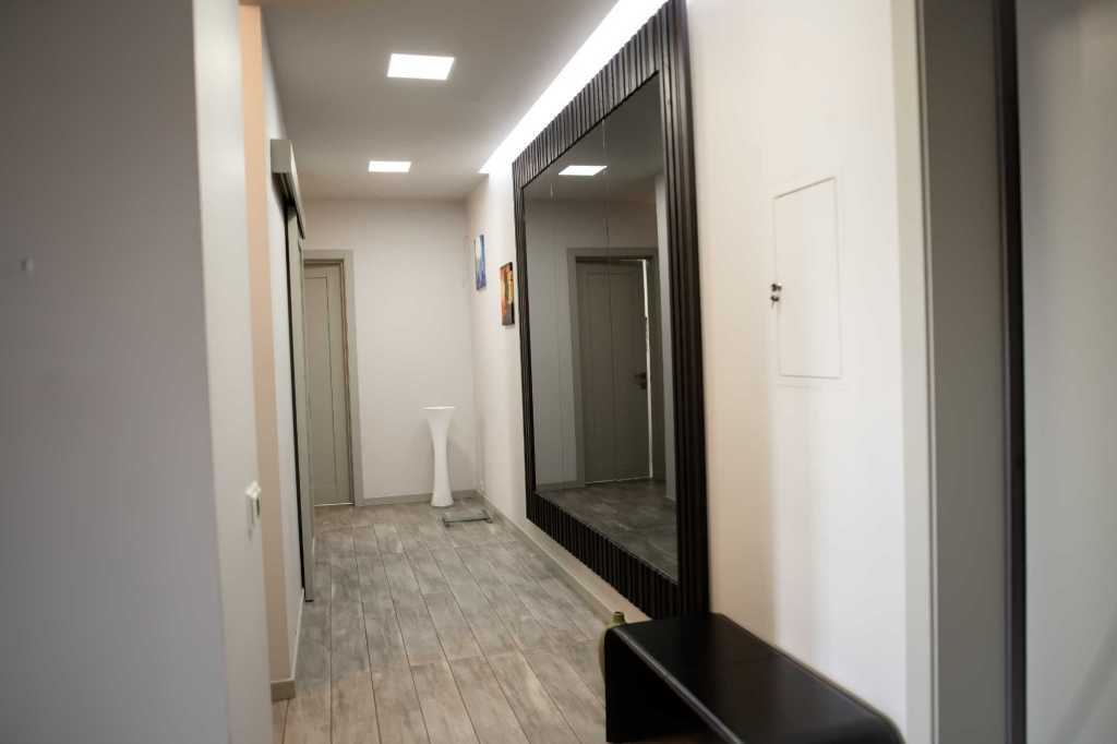 Продажа 3-комнатной квартиры 83 м², Полтавская ул., 10