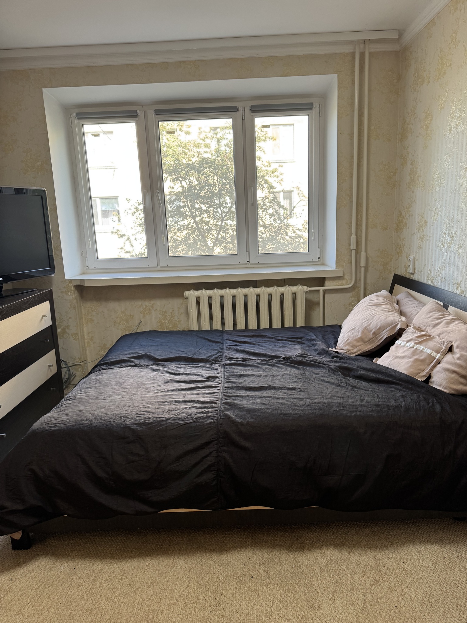 Продажа 4-комнатной квартиры 61 м²