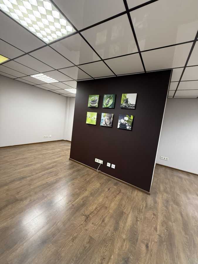 Аренда офиса 42 м², Берестейский, 93