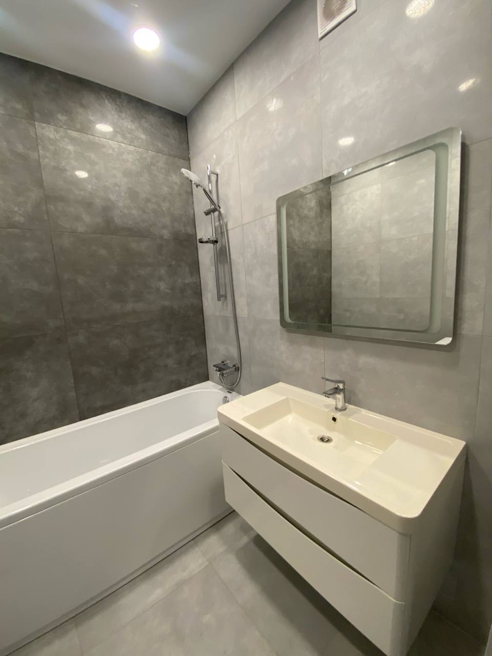 Аренда 2-комнатной квартиры 70 м², ЖК Четыре сезона, ДОМ 2