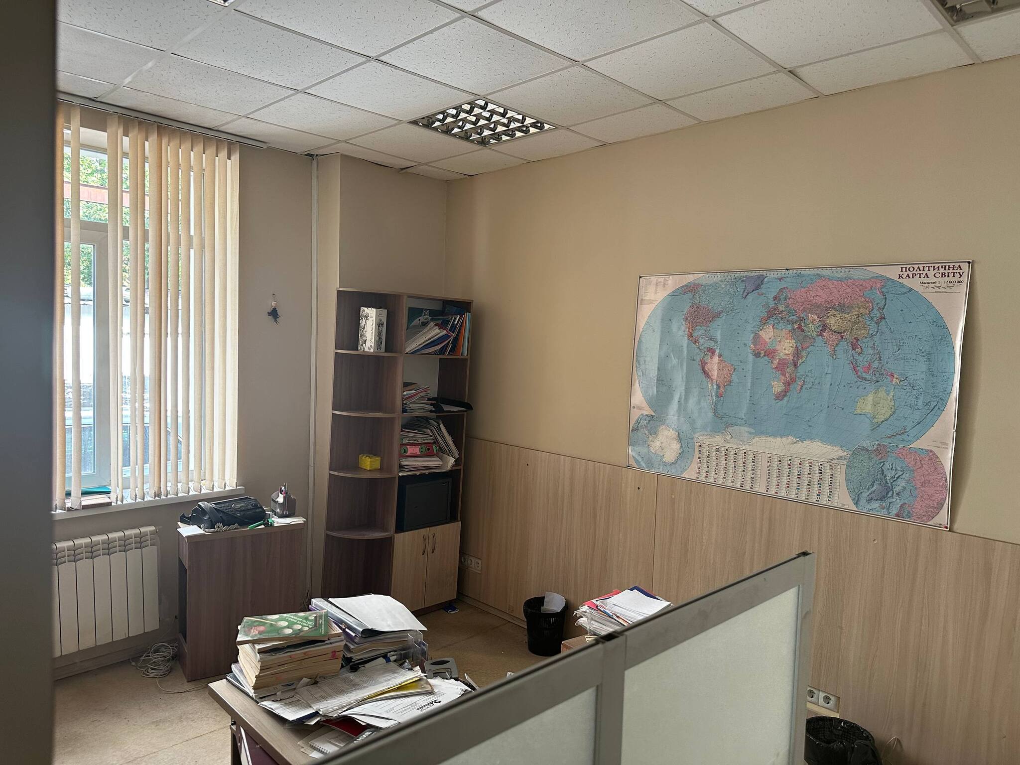 Оренда офісу 101.1 м², Слав'янська вул.