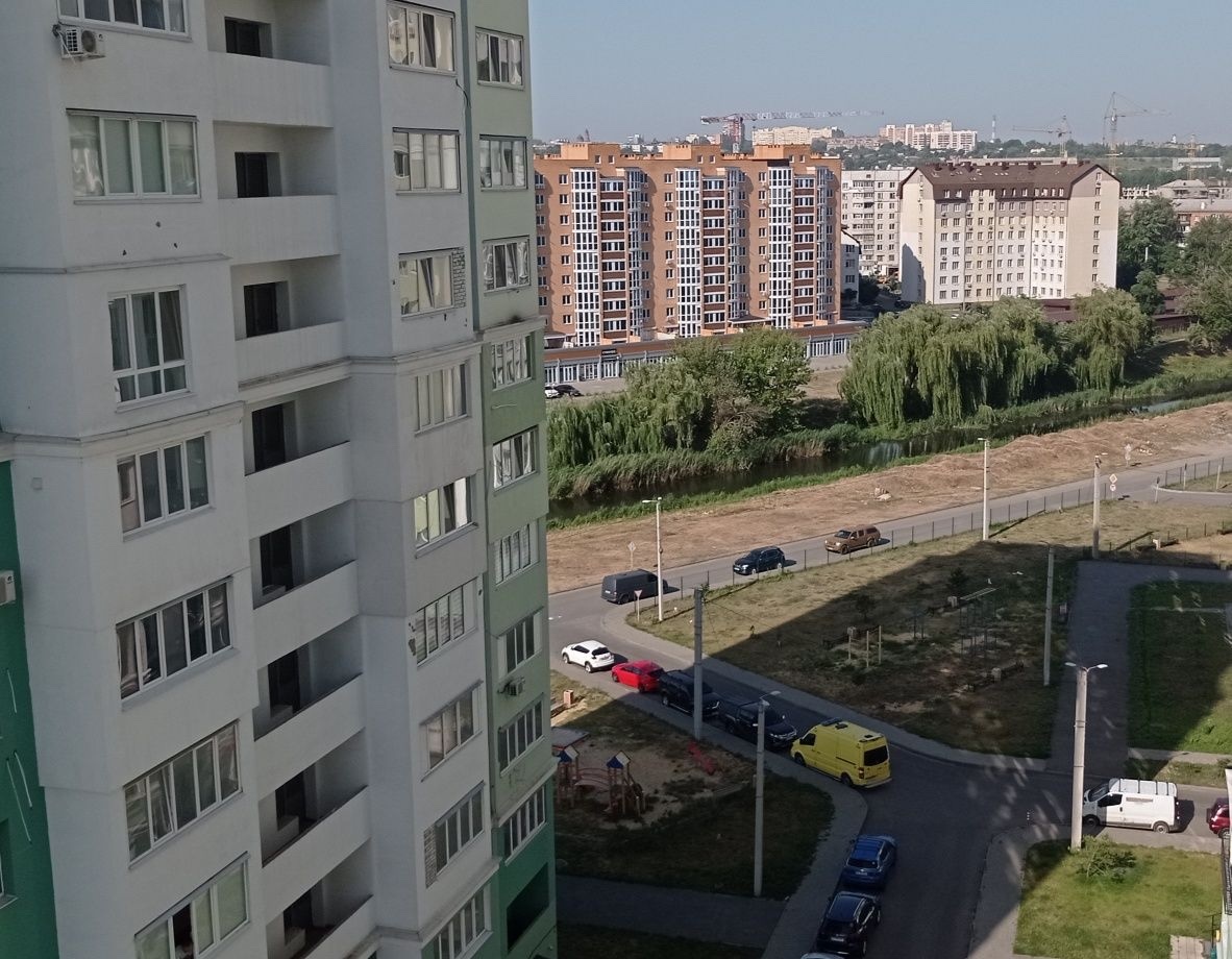 Продаж 2-кімнатної квартири 78.1 м², Рогатинська Левада вул., 8