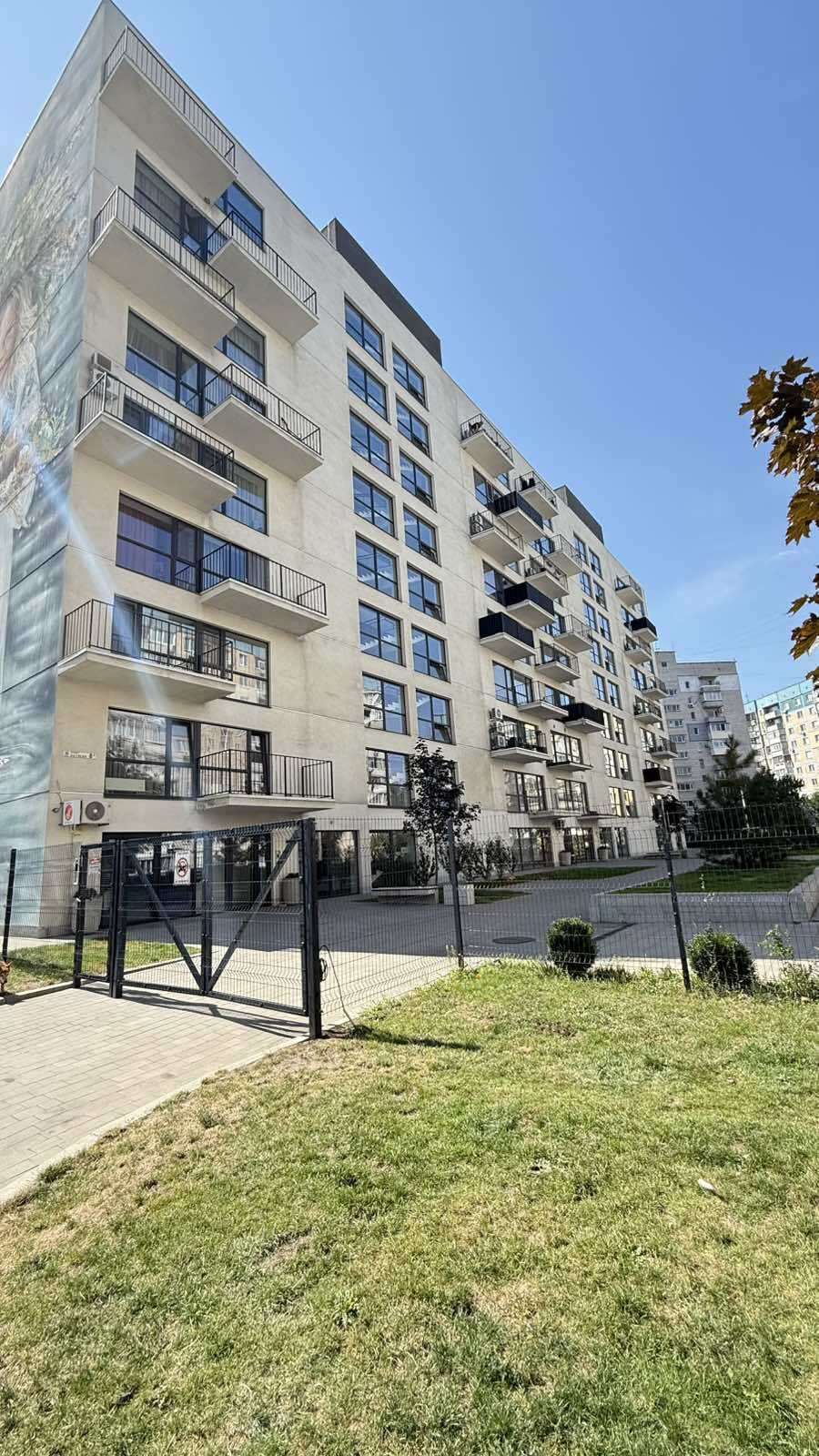 Продажа 1-комнатной квартиры 40 м², Беляева ул., 8А