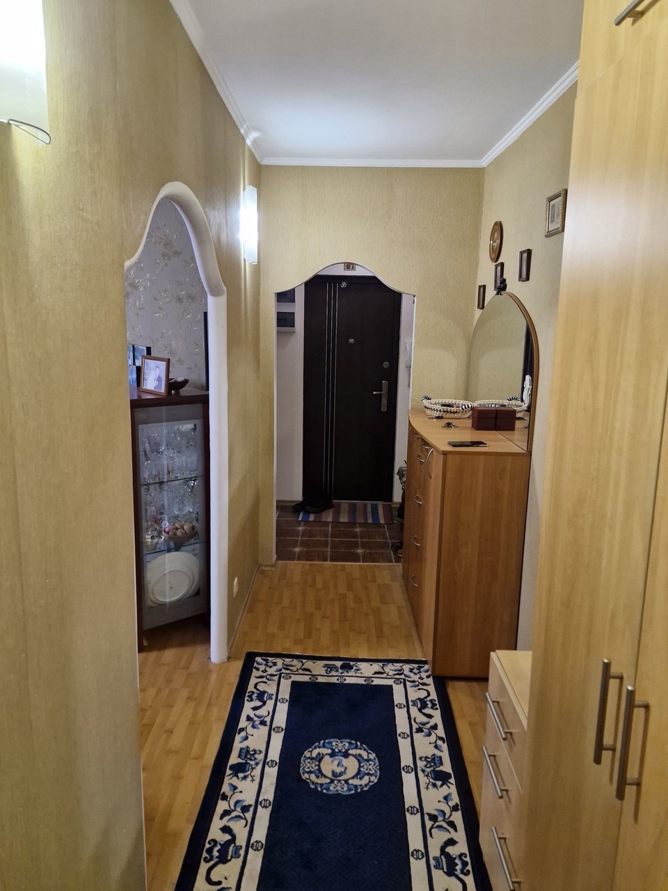 Продажа 3-комнатной квартиры 67 м², Осенняя ул., 9а