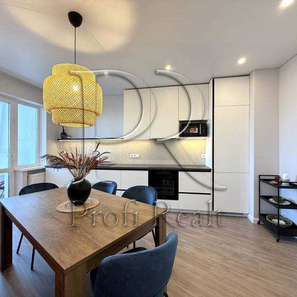 Продажа 3-комнатной квартиры 84 м², Новополевая ул., 2 К2