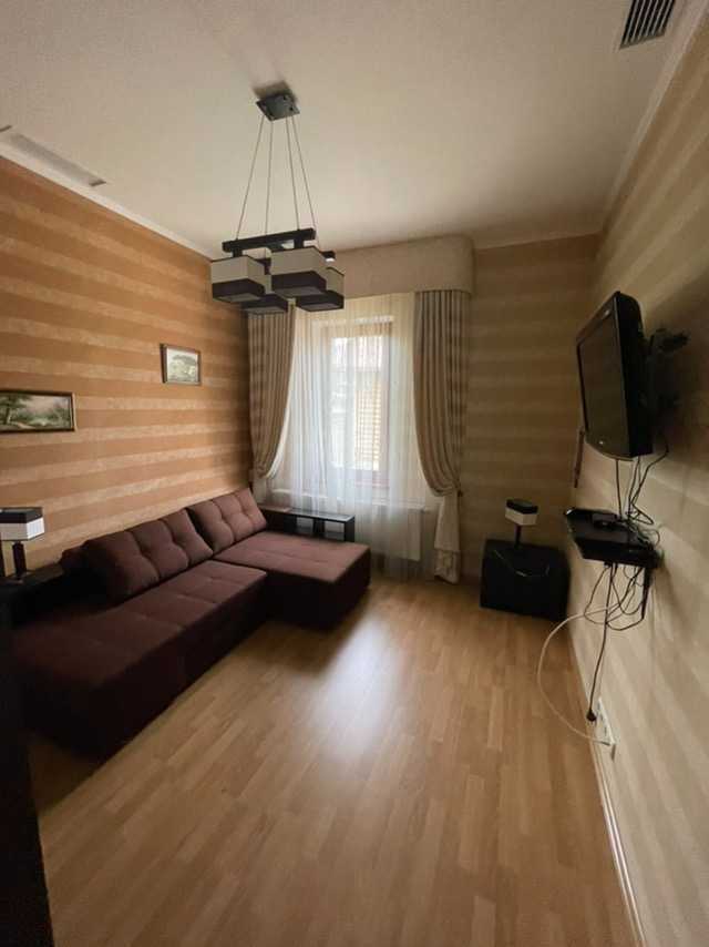 Оренда будинку 230 м², Вегівська