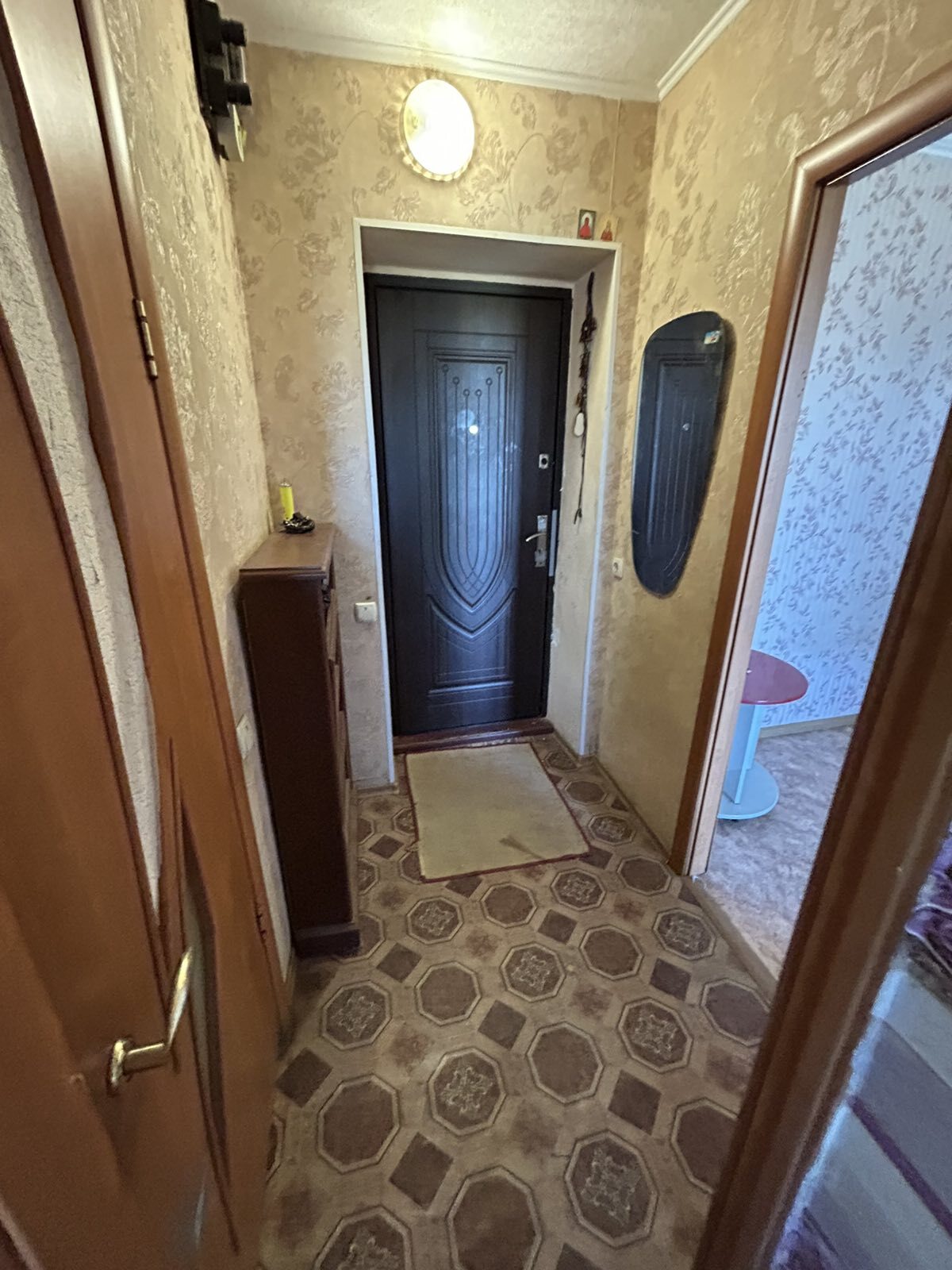 Продажа 1-комнатной квартиры 32 м²