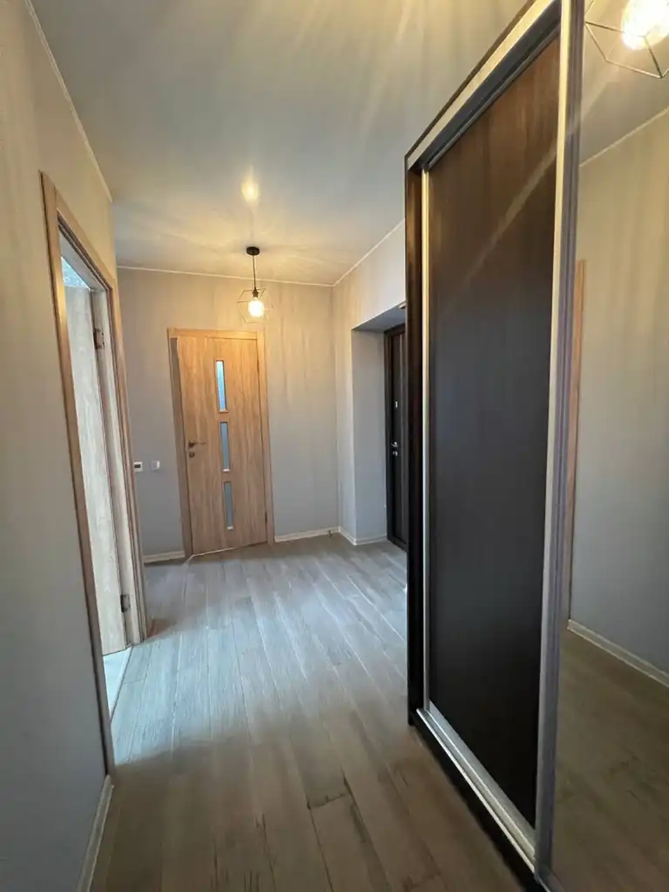Продажа 3-комнатной квартиры 68 м²