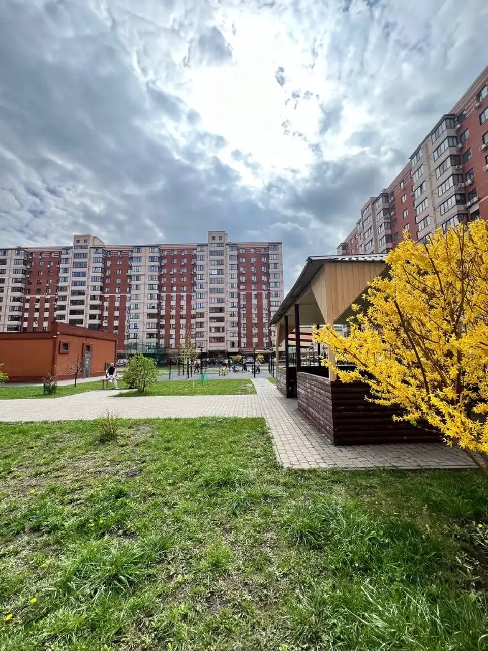 Продажа 3-комнатной квартиры 68 м²