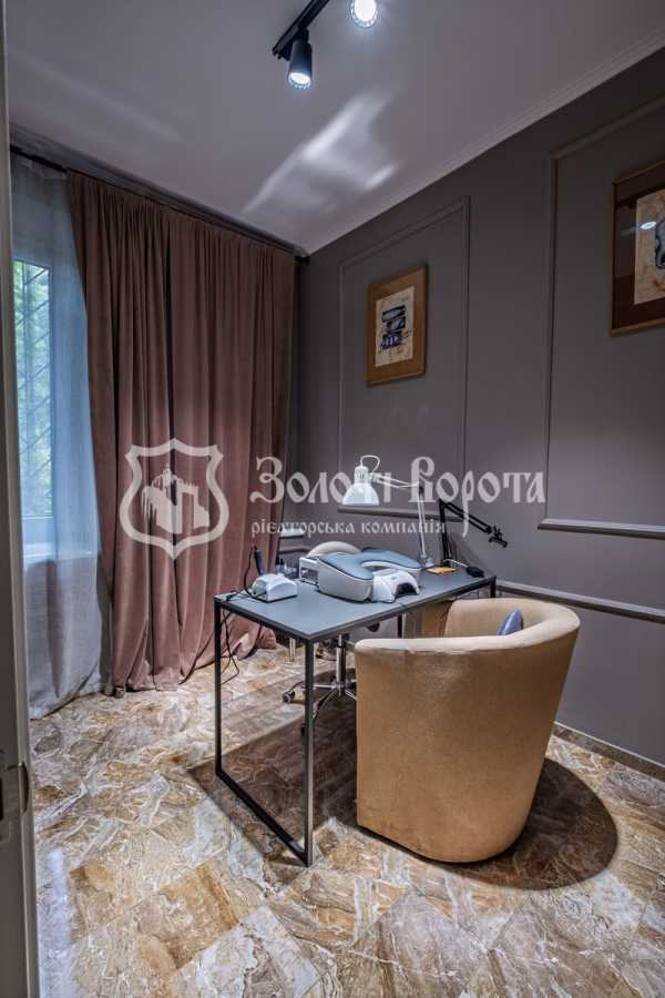 Продаж офісу 52 м², Повітрофлотський просп., 16