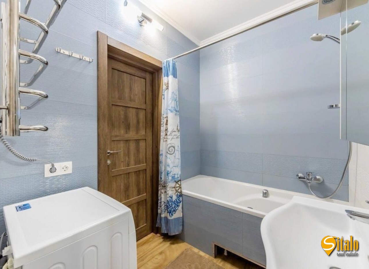 Продажа 1-комнатной квартиры 42.5 м², Приорская ул., 16