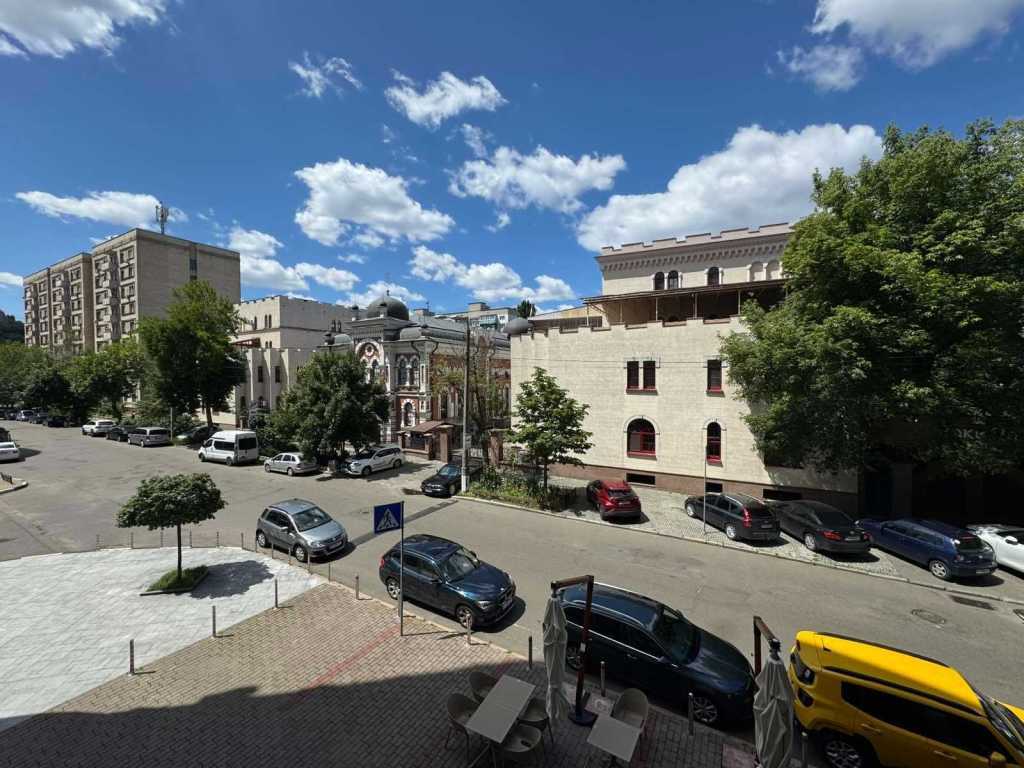 Аренда офиса 150 м², Щекавицкая ул., 30/39