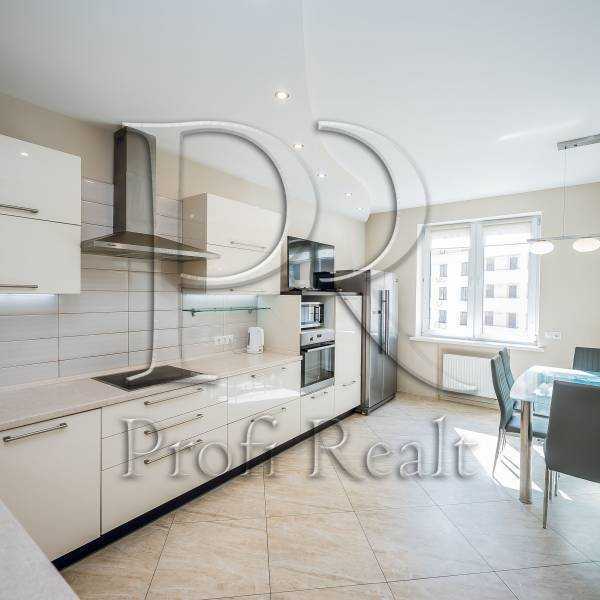 Продажа 3-комнатной квартиры 111 м², Дмитриевская ул., 75