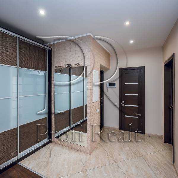 Продажа 3-комнатной квартиры 111 м², Дмитриевская ул., 75
