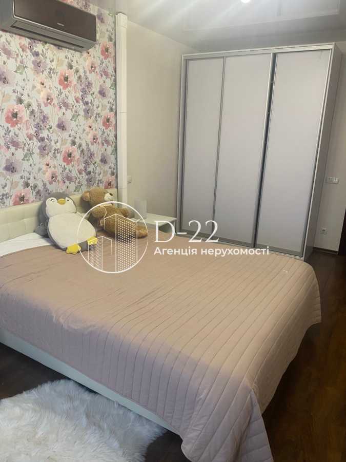 Продажа 3-комнатной квартиры 90.3 м², Петра Григоренко просп., 16